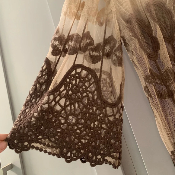 XCVI Ombré Embroidered Lace over Sweater Knit Dress - Picture 2 of 7